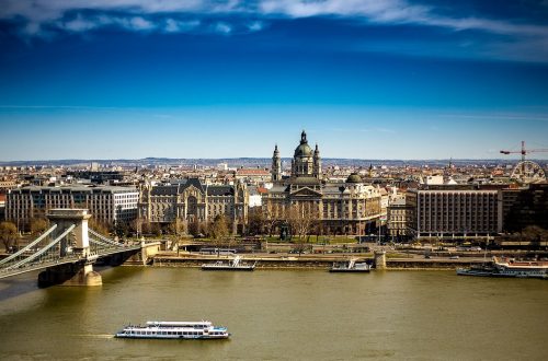 Parlamentsbygningen i Budapest, Ungarn